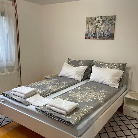 Studio Apartman Sedrenik Saraievo Exterior foto